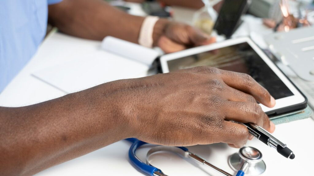 Controlling Confounding Variables in a Nursing Dissertation